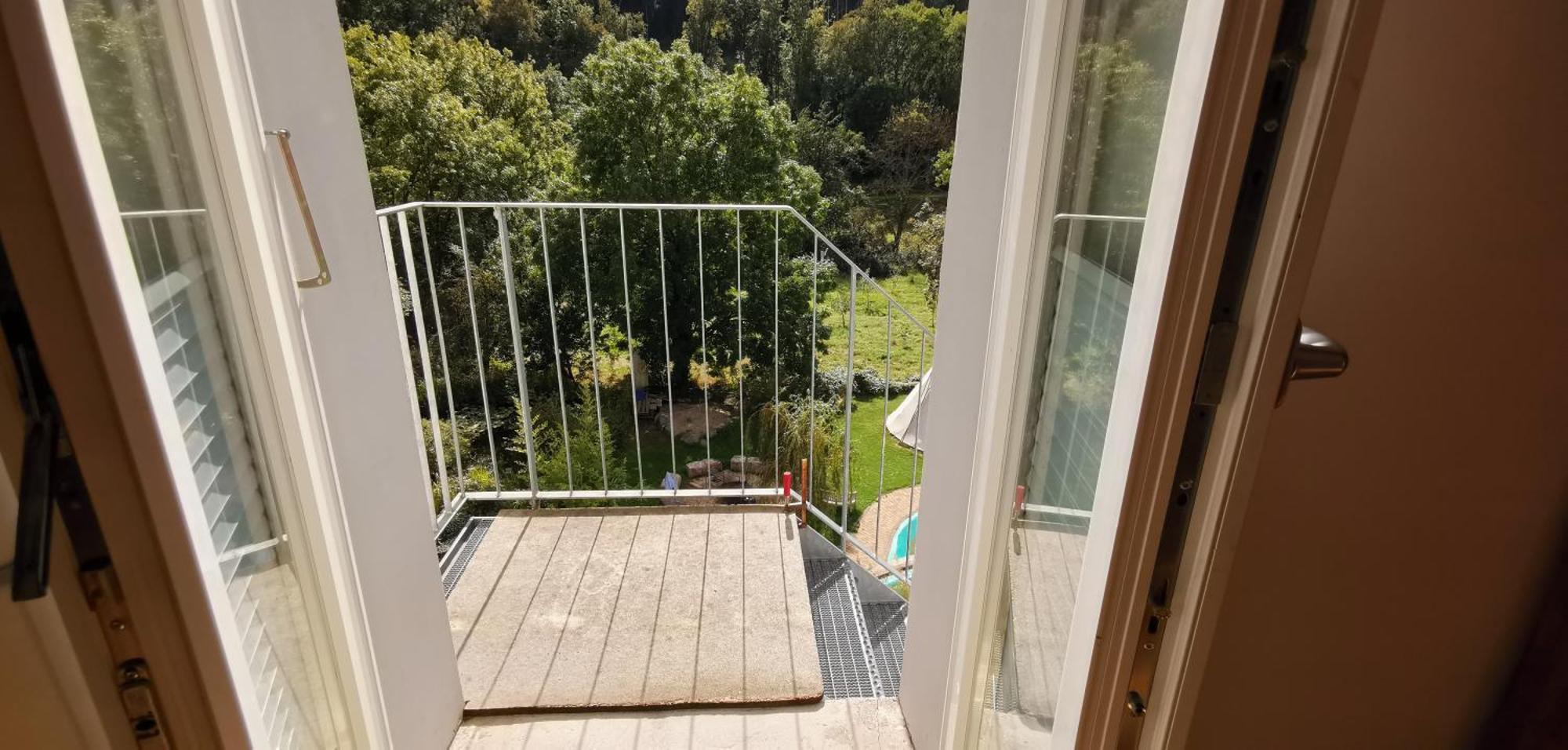 Exklusive Penthouse Wohnung, Nahe Zur Schweiz Klettgau Exteriör bild